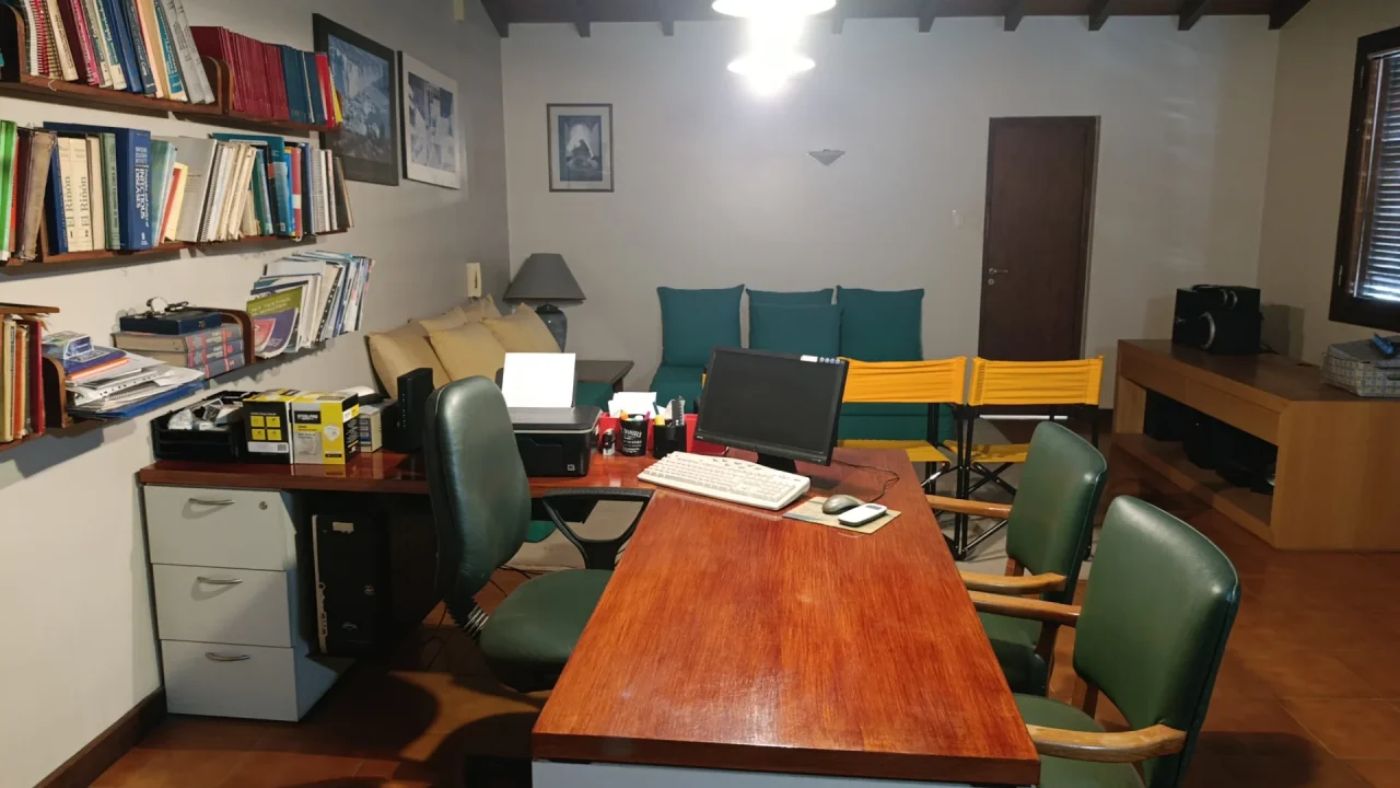 CHALET DE SOLIDA CONSTRUCCION EN IMPECABLE ESTADO