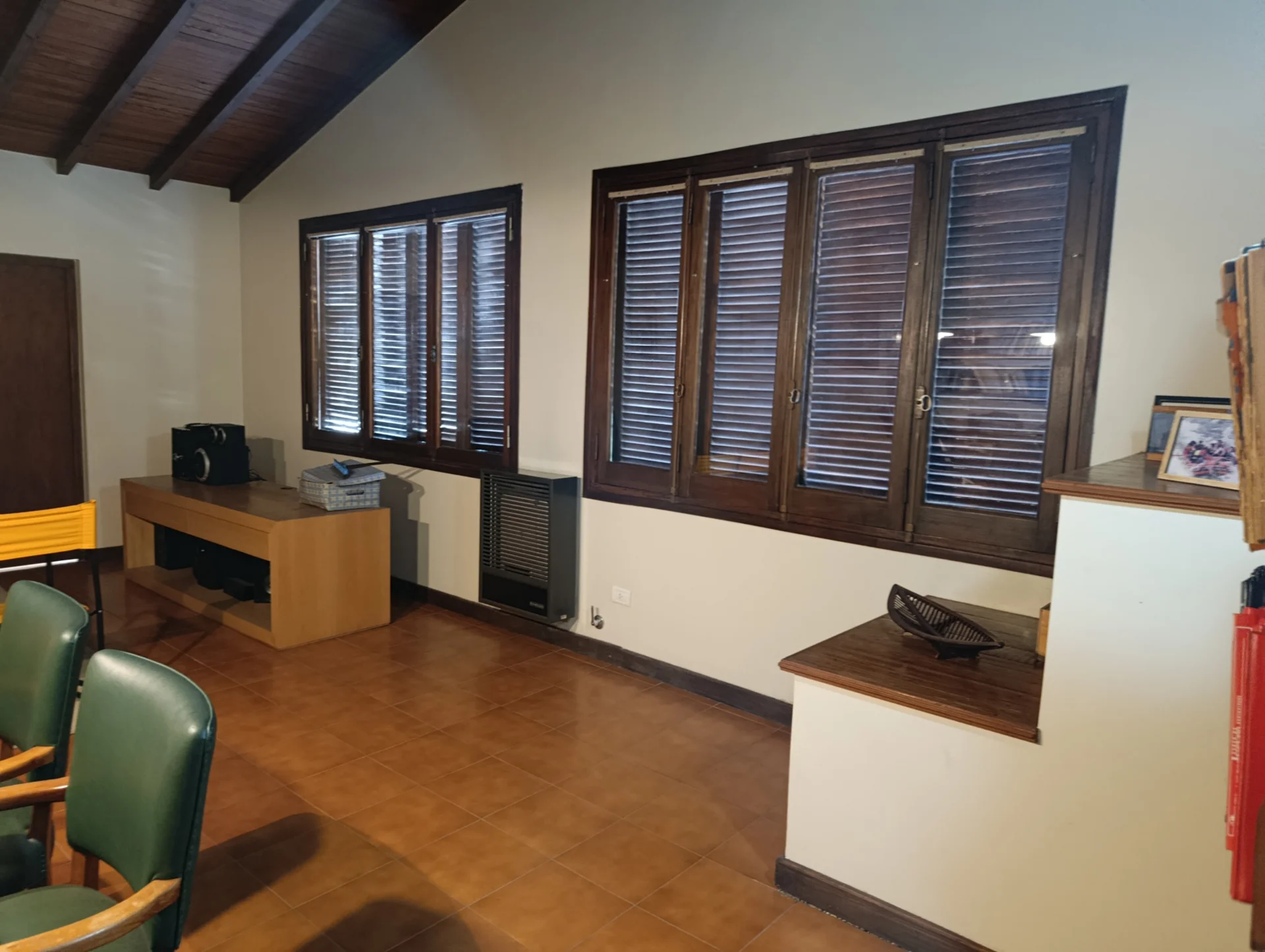 CHALET DE SOLIDA CONSTRUCCION EN IMPECABLE ESTADO