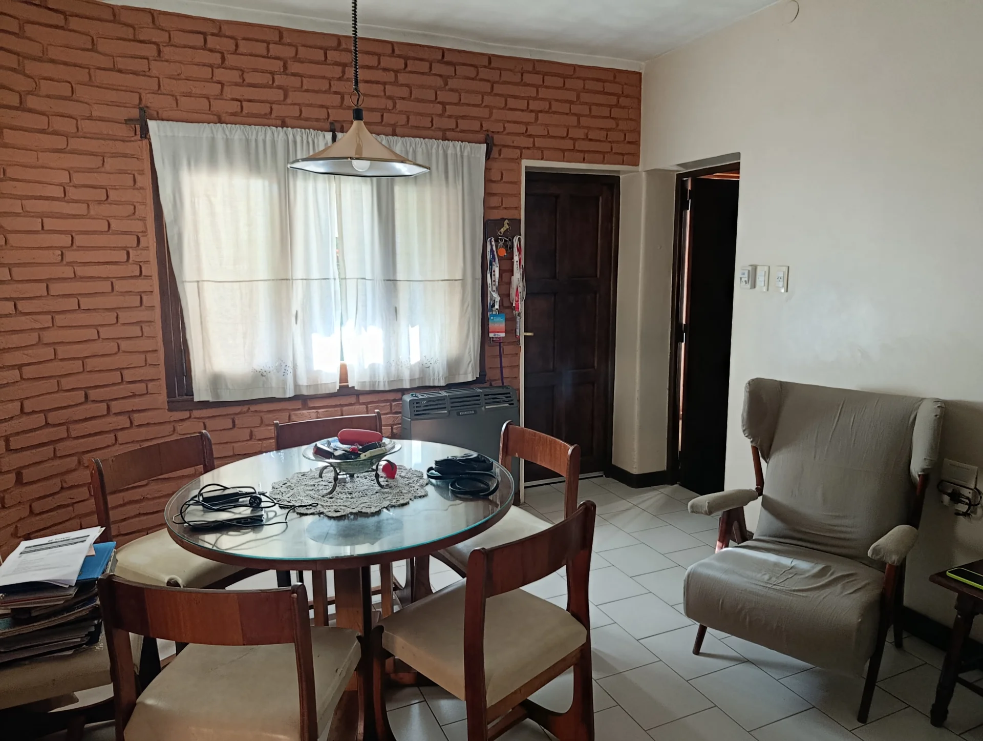 CHALET DE SOLIDA CONSTRUCCION EN IMPECABLE ESTADO