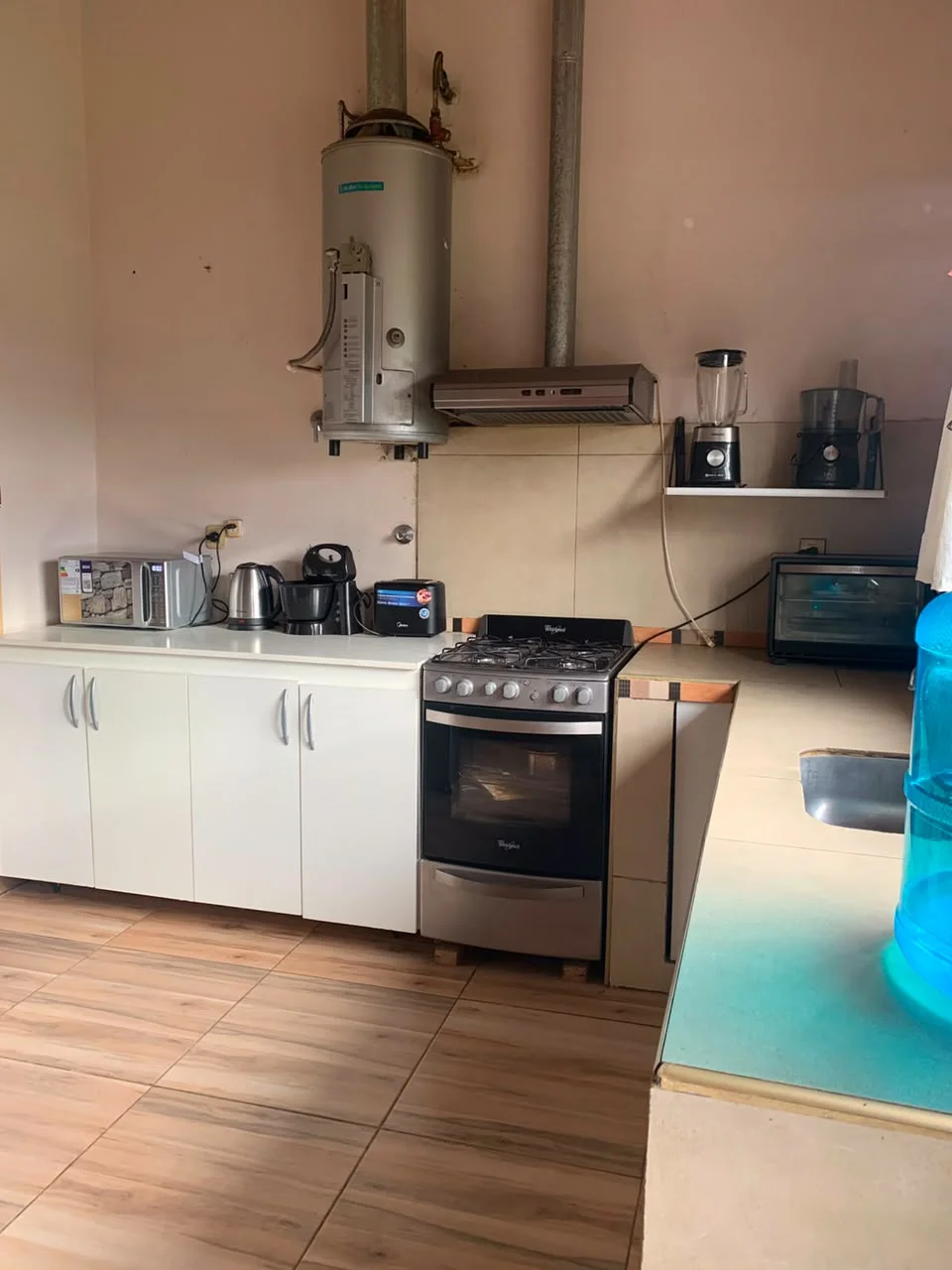 VENTA | CASA EN EXCELENTE ESTADO + DEPARTAMENTO