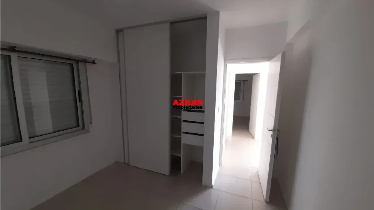 Departamento en alquiler en Macaya Nº 23 e/ Gral. Paz y Rivadavia