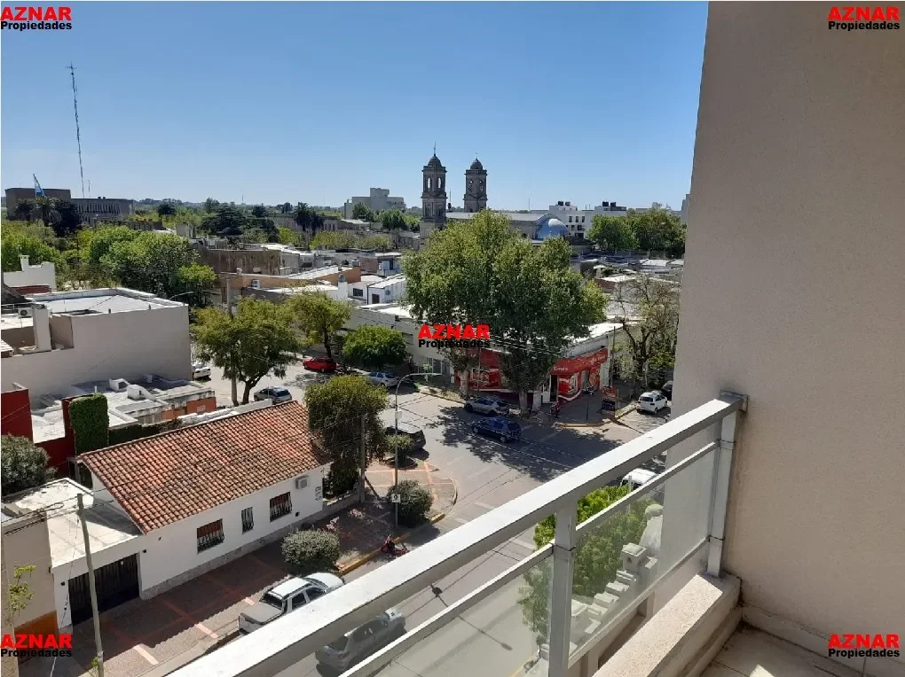 Departamento en alquiler en Macaya Nº 23 e/ Gral. Paz y Rivadavia