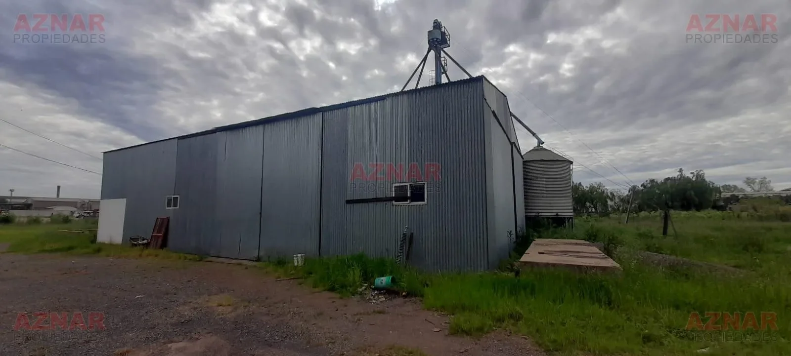 Galpon en venta en calle N°2 - Parque Industrial Bragado
