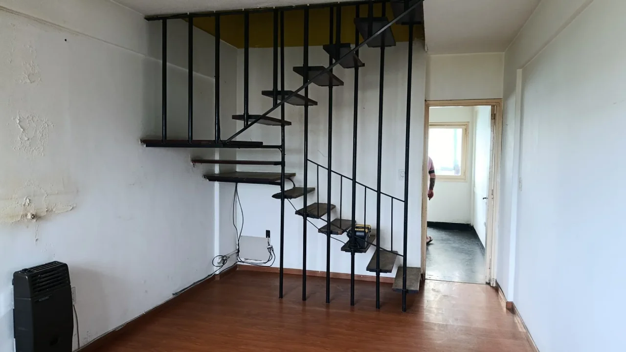 BRAGADO - VENTA - U$S. 35.000.- EDIFICIO "LA ESTACION" DUPLEX DE 3 AMPBIENTES - PRECIO PARA VENDER ! CONSULTAS SAAVEDRA 30 BRAGADO