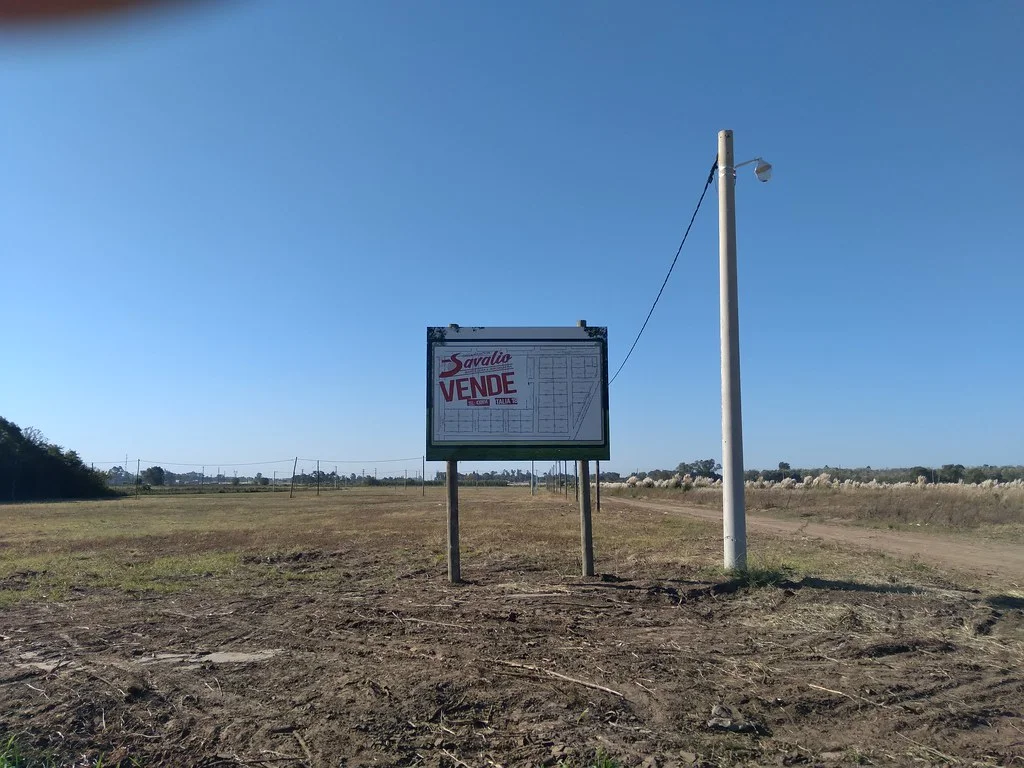 VENDIDOS Y ESCRITURADOS : Ni 40 ni 30 a solo U$S. 27.000.- "NUEVA CORDOBA"  FLAMANTE LOTEO EN BRAGADO - GRANDES LOTES DE 40 X 50 - CON LUZ ELECTRICA. TITULOS PERFECTOS PARA ESCRITURAR YA. SE ENTREGAN AMOJONADOS.