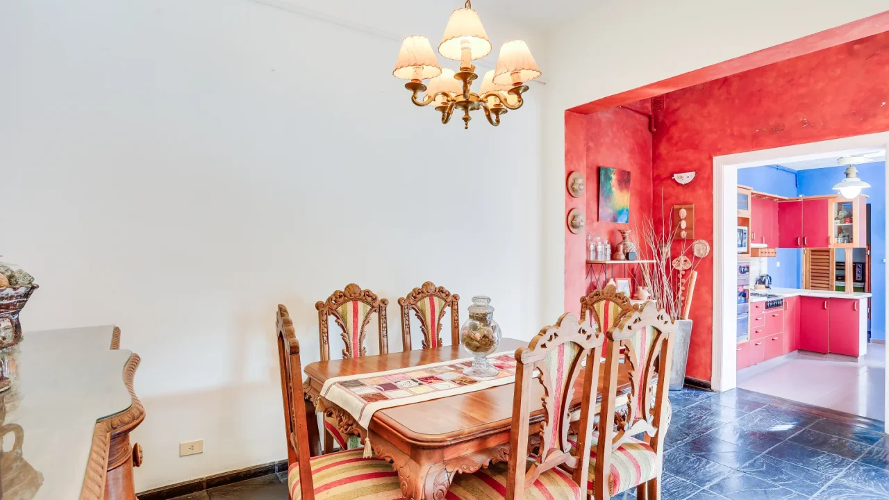 VENTA - CASA LAVALLE