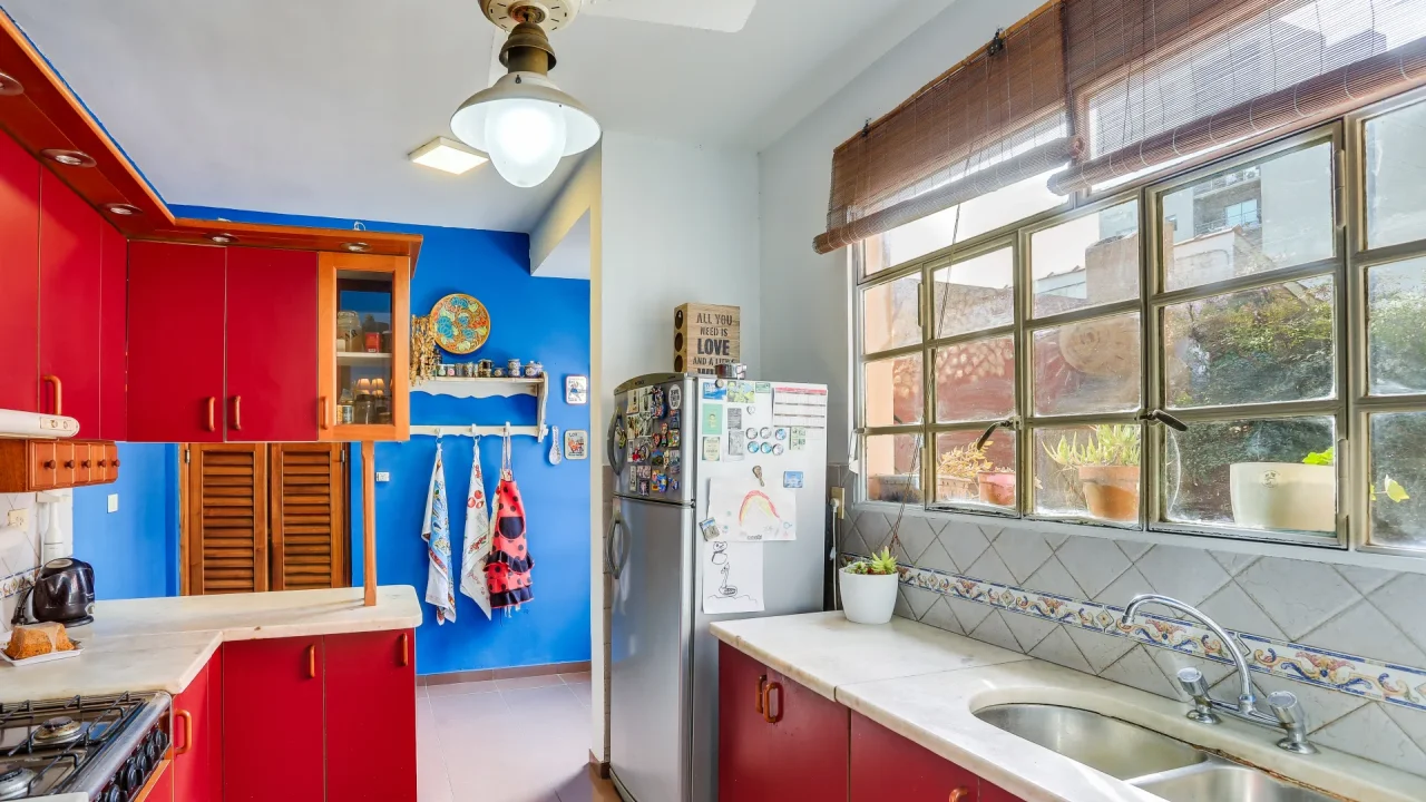 VENTA - CASA LAVALLE