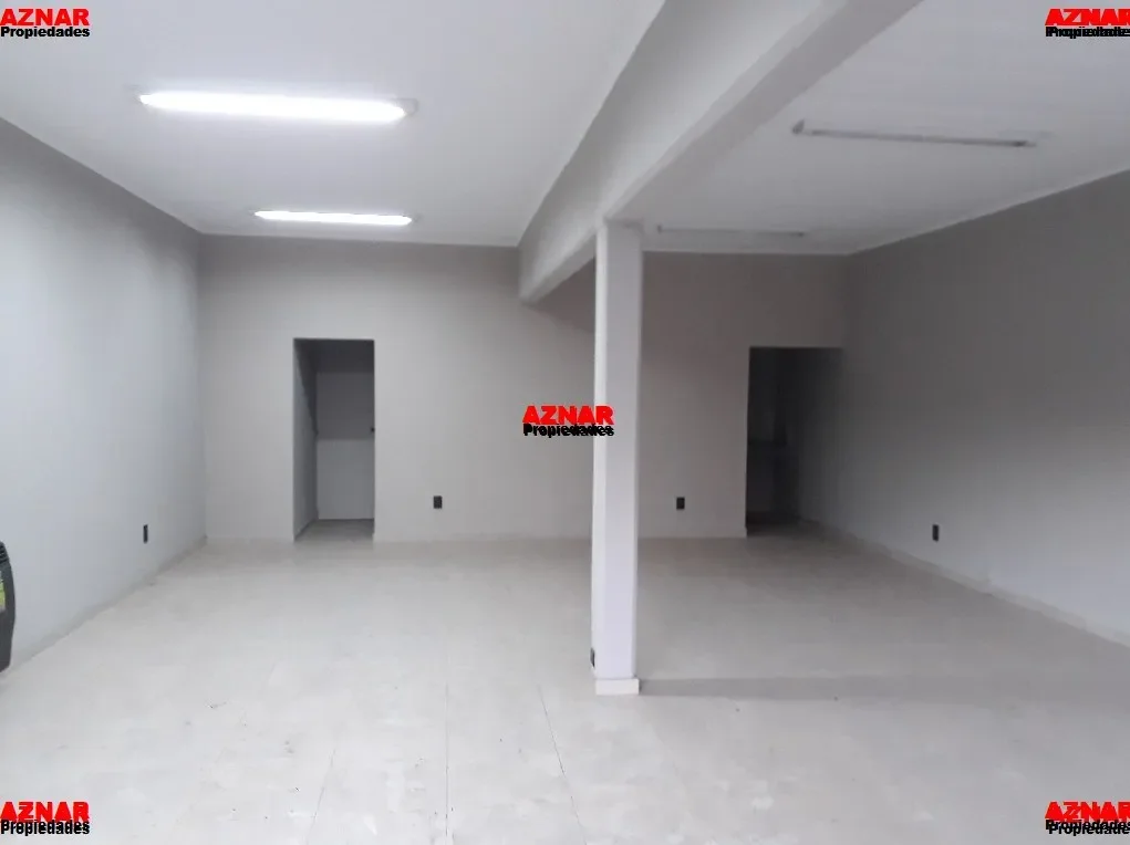 Local en alquiler en  Elizondo Nº 2224 e/ Olavarria y Entre Rios