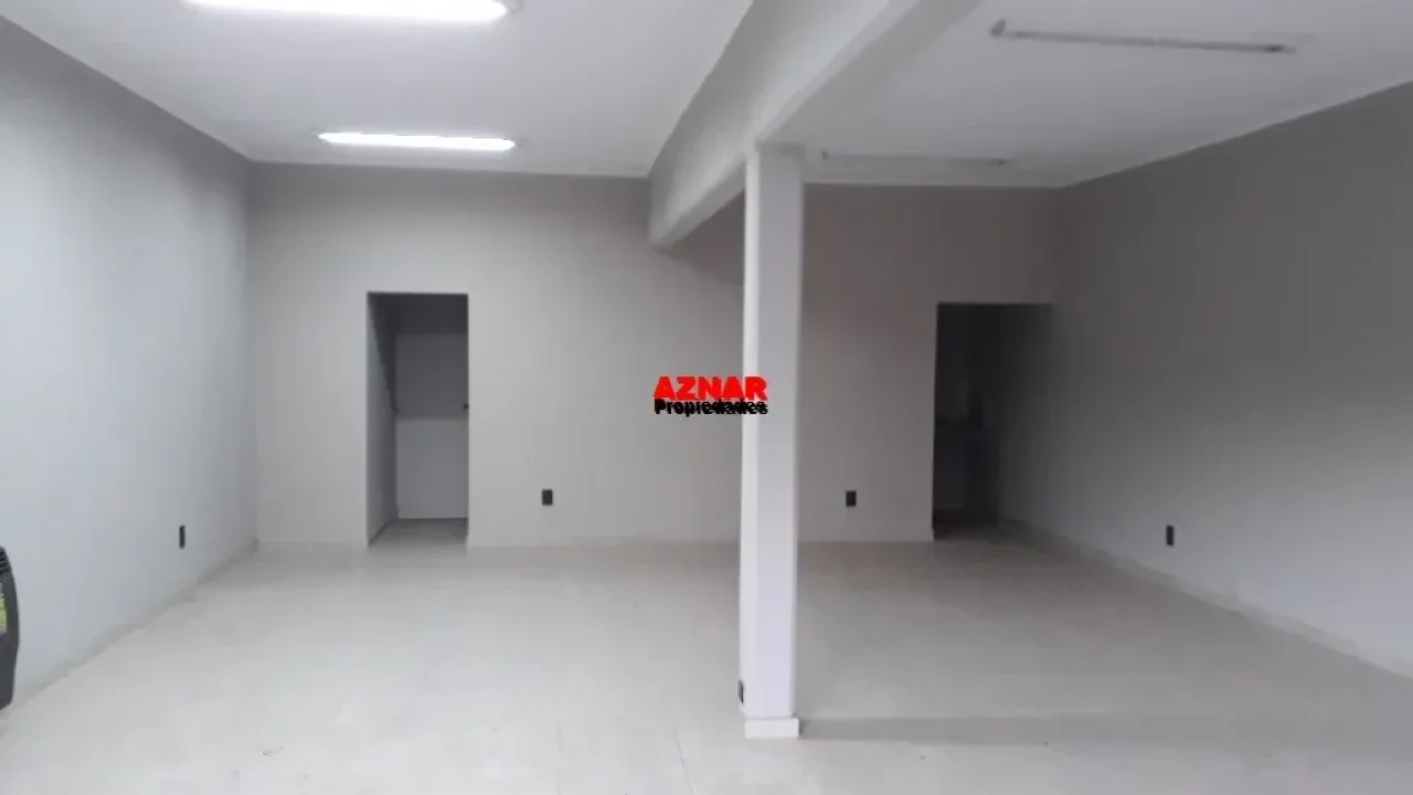 Local en alquiler en  Elizondo Nº 2224 e/ Olavarria y Entre Rios