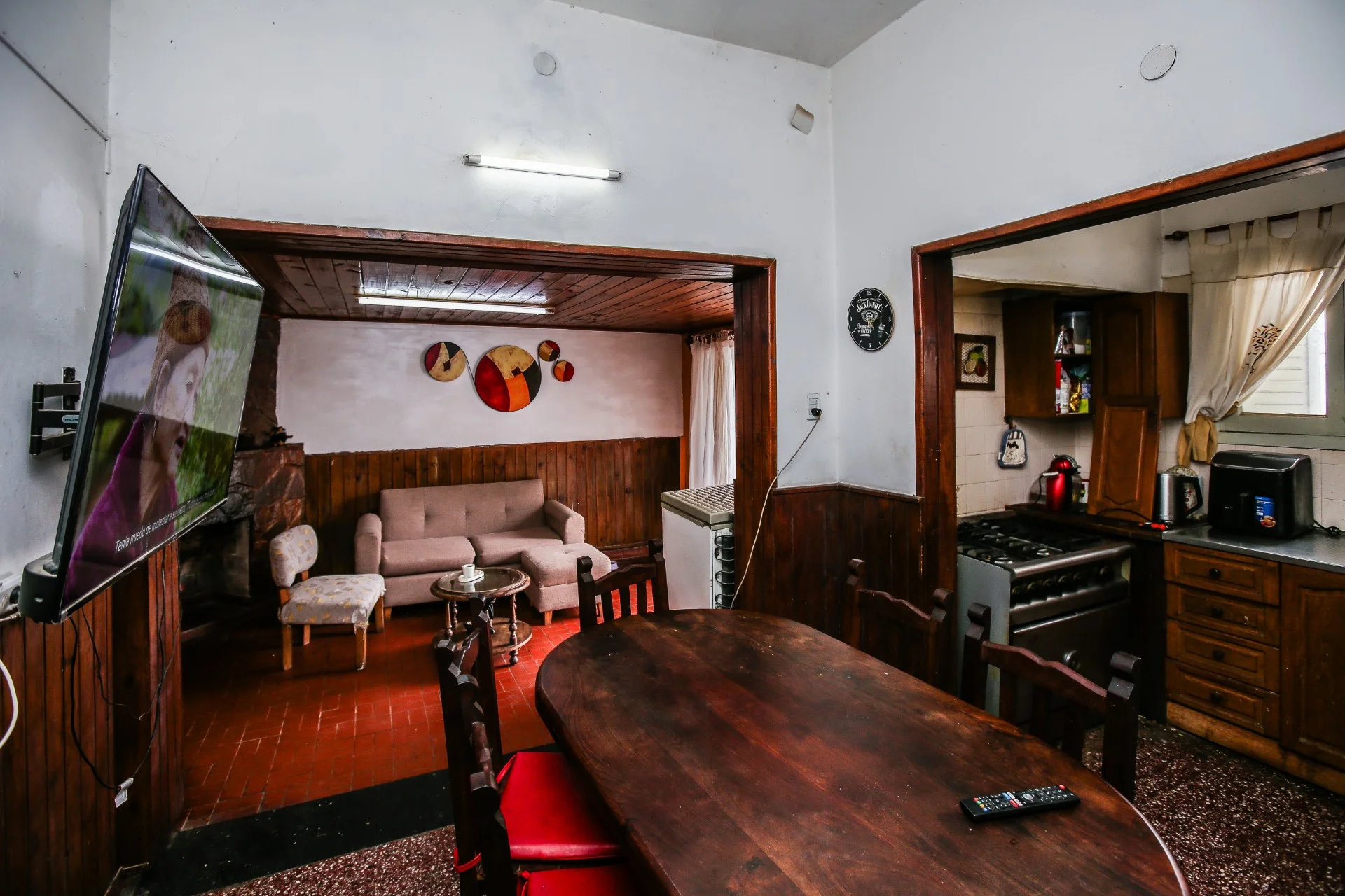 VENTA - CASA PELLEGRINI 100