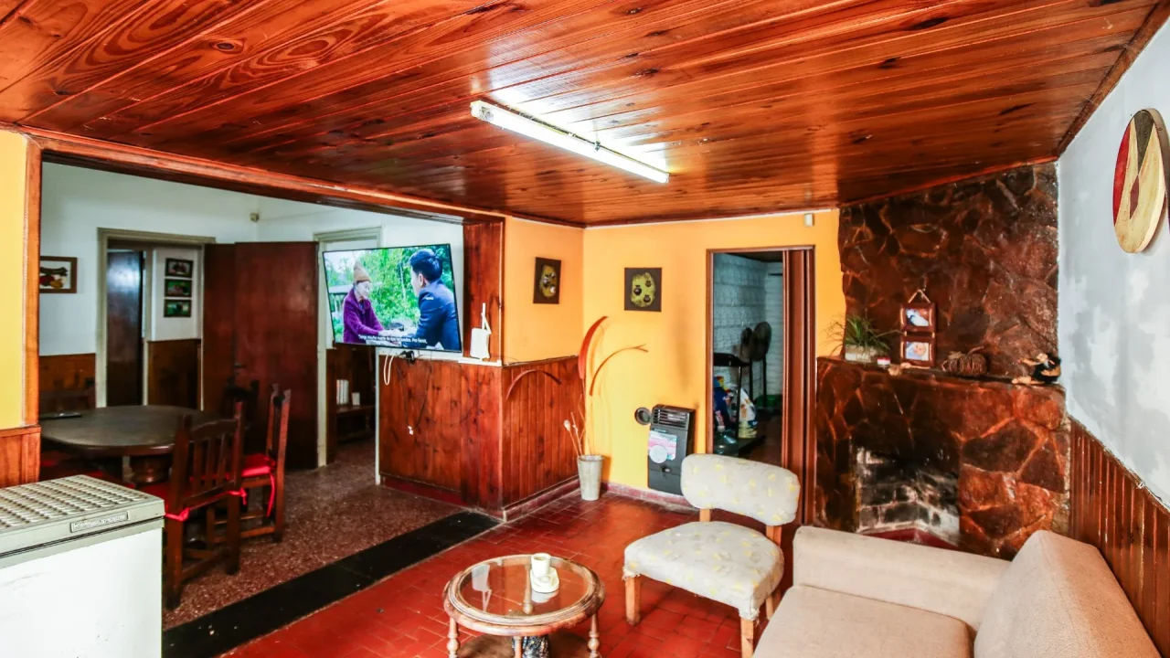 VENTA - CASA PELLEGRINI 100