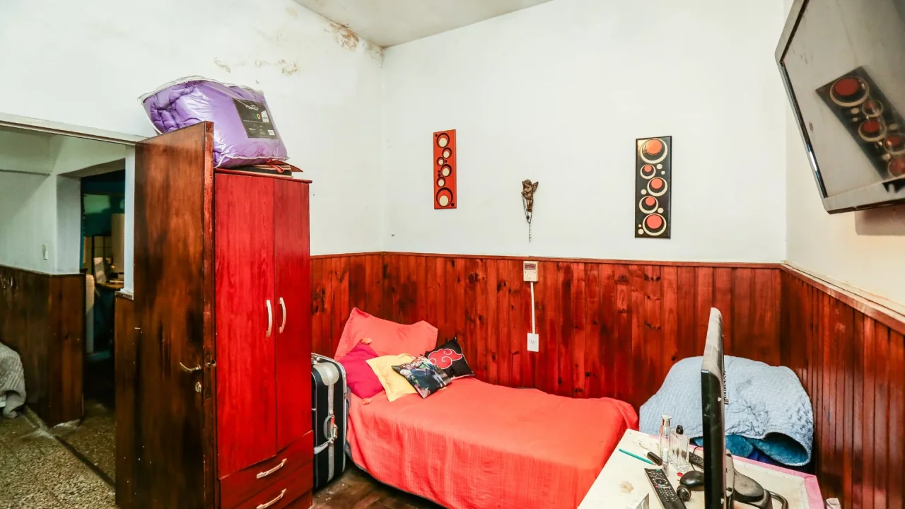 VENTA - CASA PELLEGRINI 100