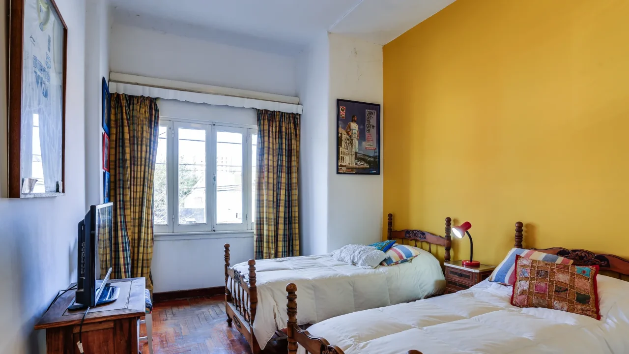 VENTA - CASA LAVALLE