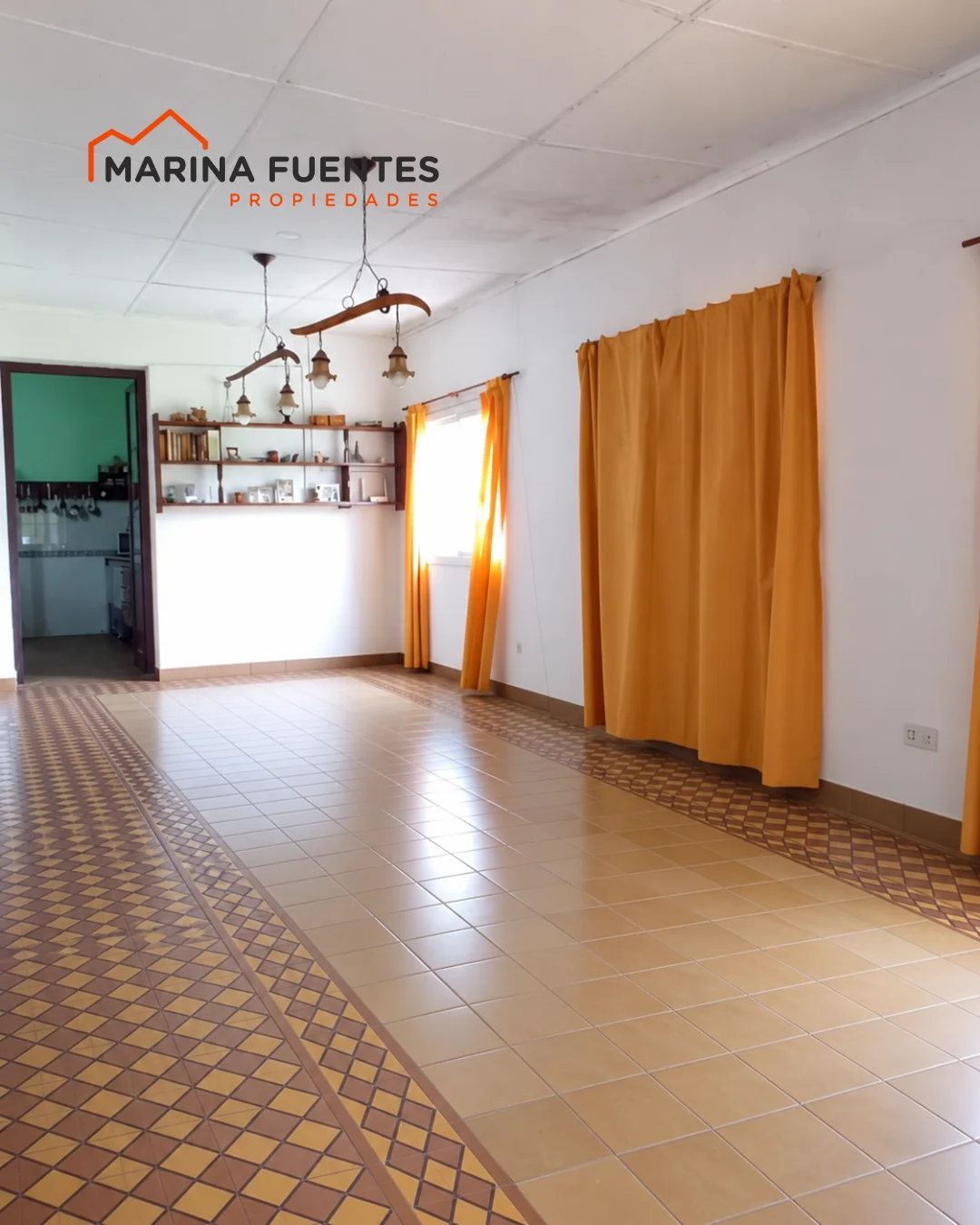 EN VENTA ➡️ CASA CON PILETA
