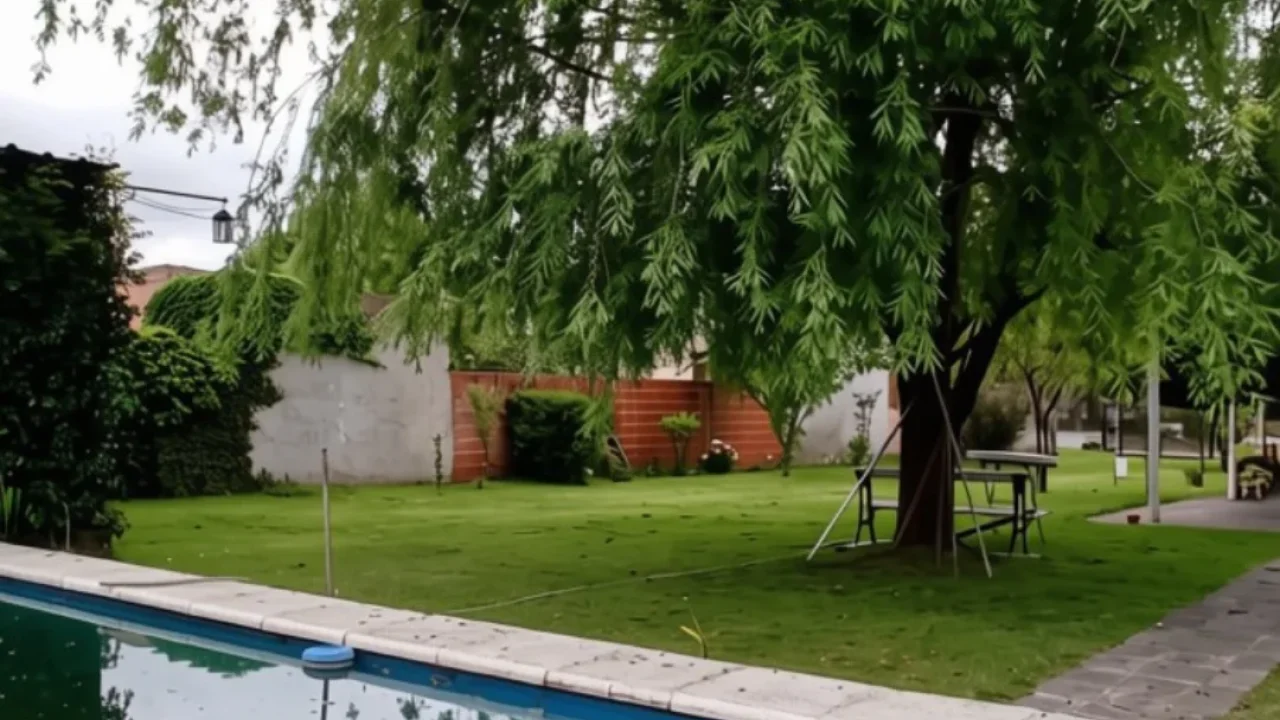 EN VENTA ➡️ CASA CON PILETA