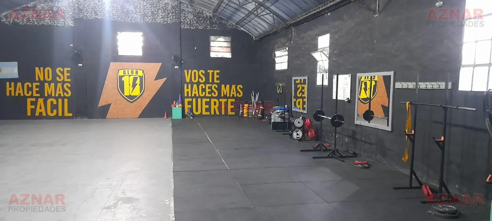 Galpón en Venta en Necochea Nº 440 e/ 12 de Octubre y Catamarca