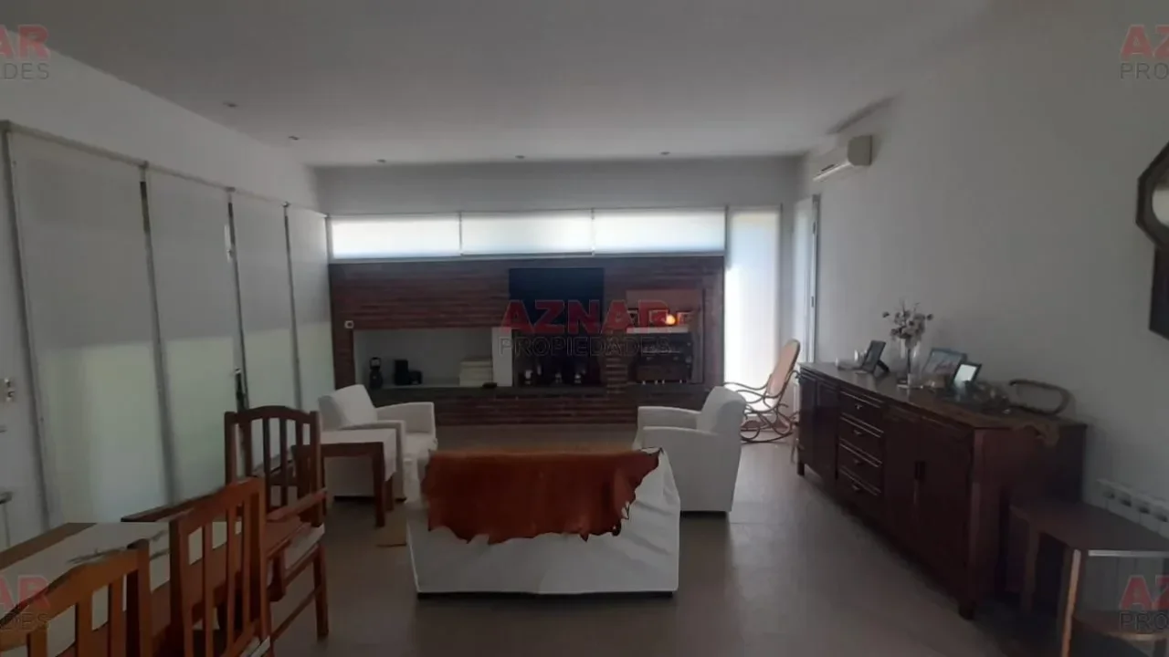 Quinta en venta en España Nº 1115 e/ Rio de la Plata y Dorrego