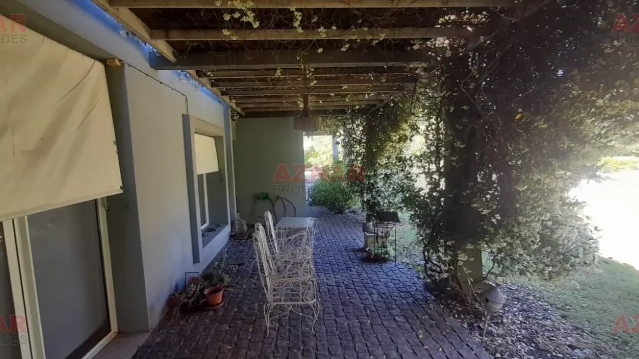 Quinta en venta en España Nº 1115 e/ Rio de la Plata y Dorrego