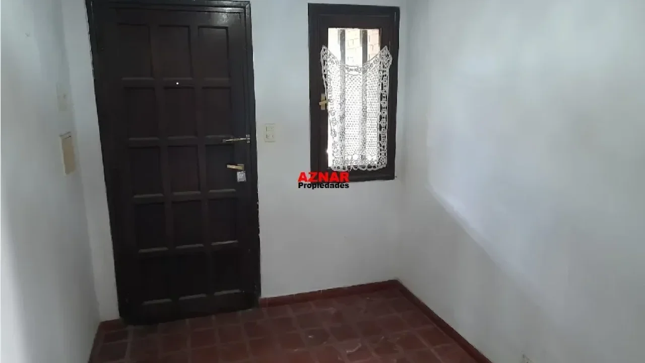Casa en venta en Catamarca Nº 1681 e/ Rauch y Suarez