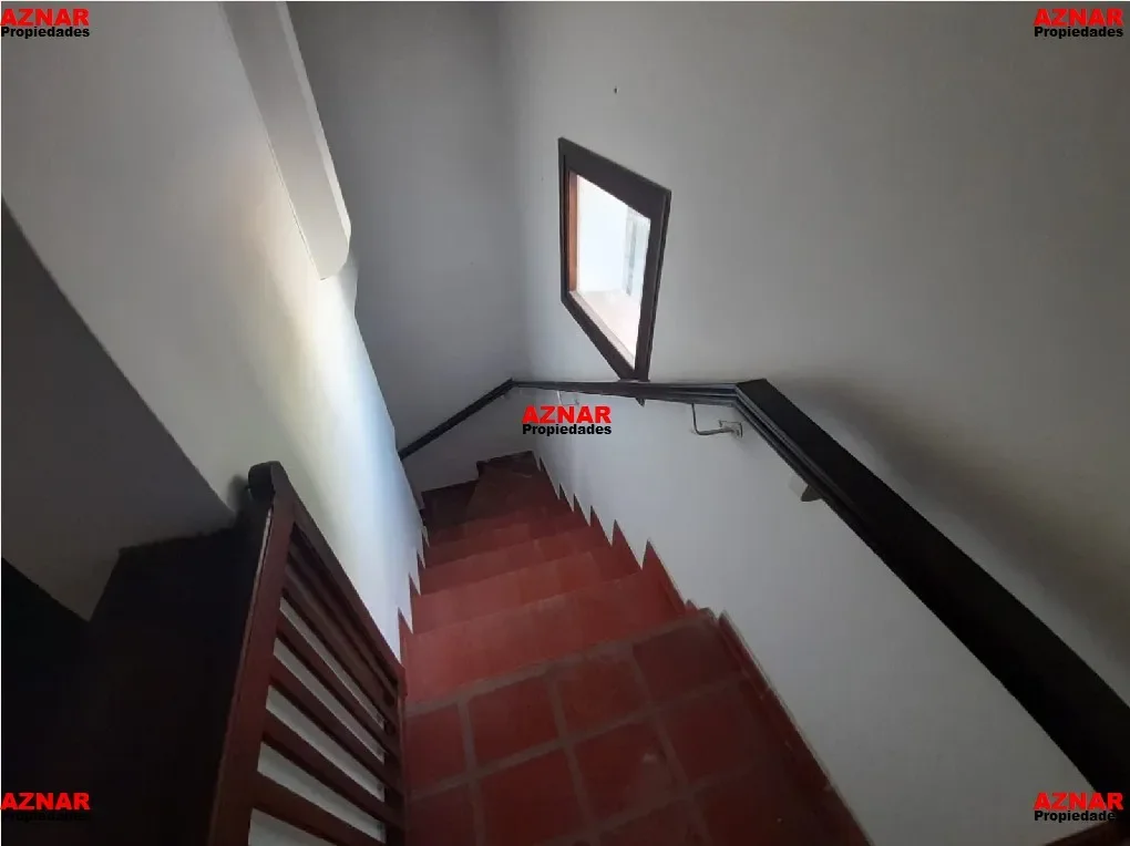 Casa en venta en Catamarca Nº 1681 e/ Rauch y Suarez