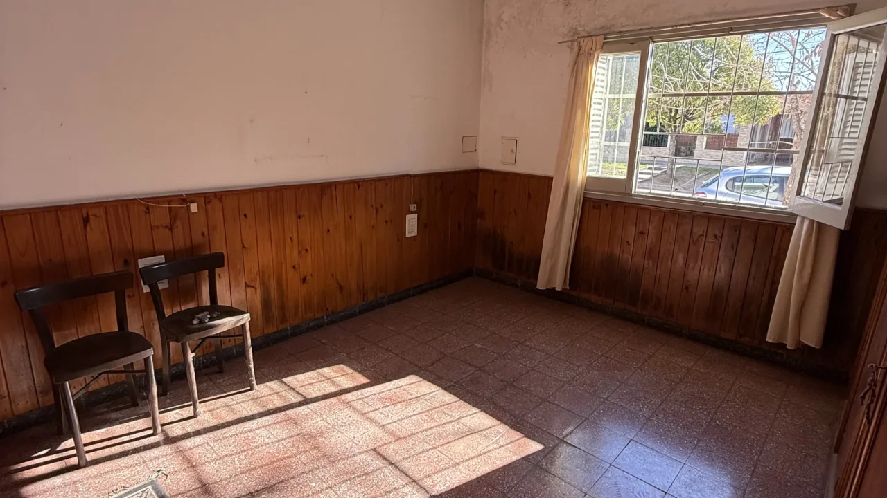 Casa en Alem 967