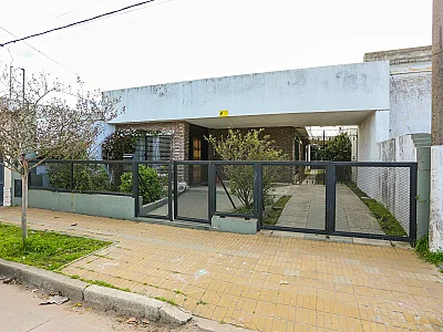 VENTA - CASA SANTA ROSA