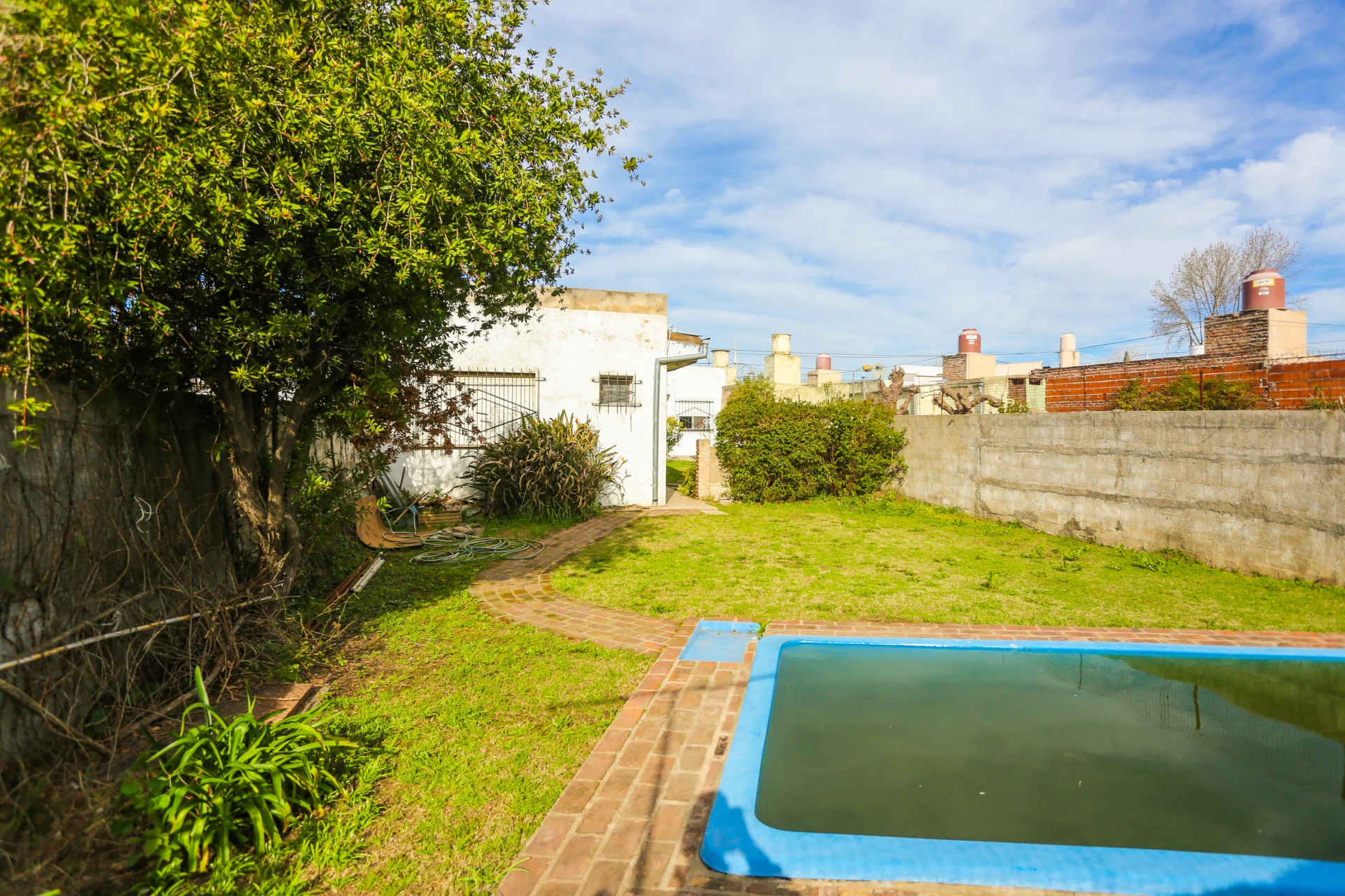 VENTA - CASA SANTA ROSA