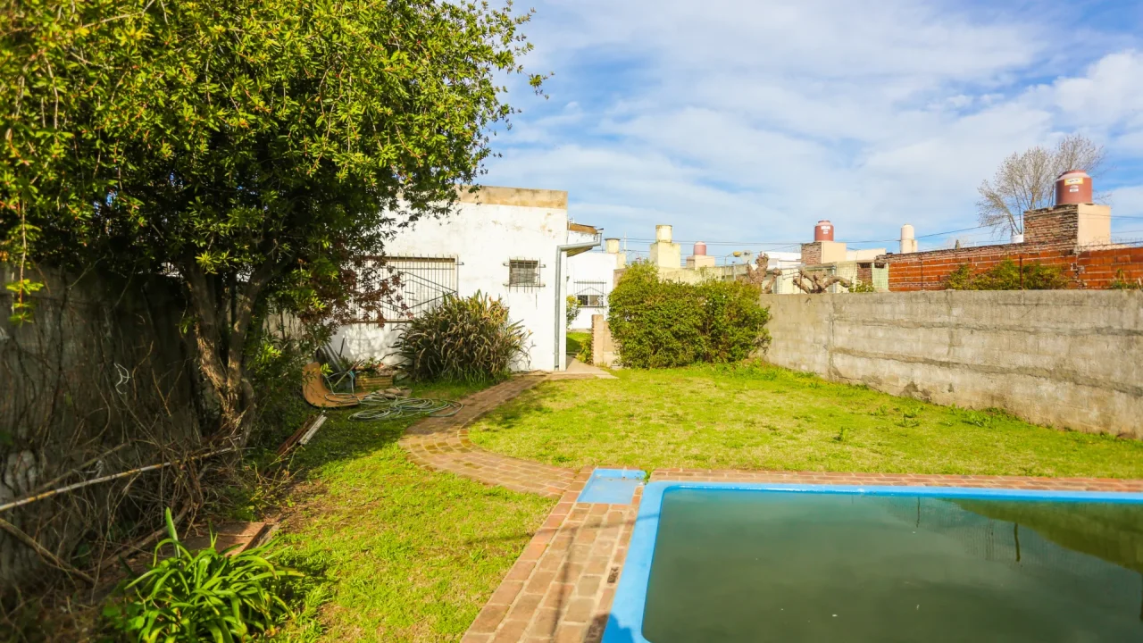 VENTA - CASA SANTA ROSA