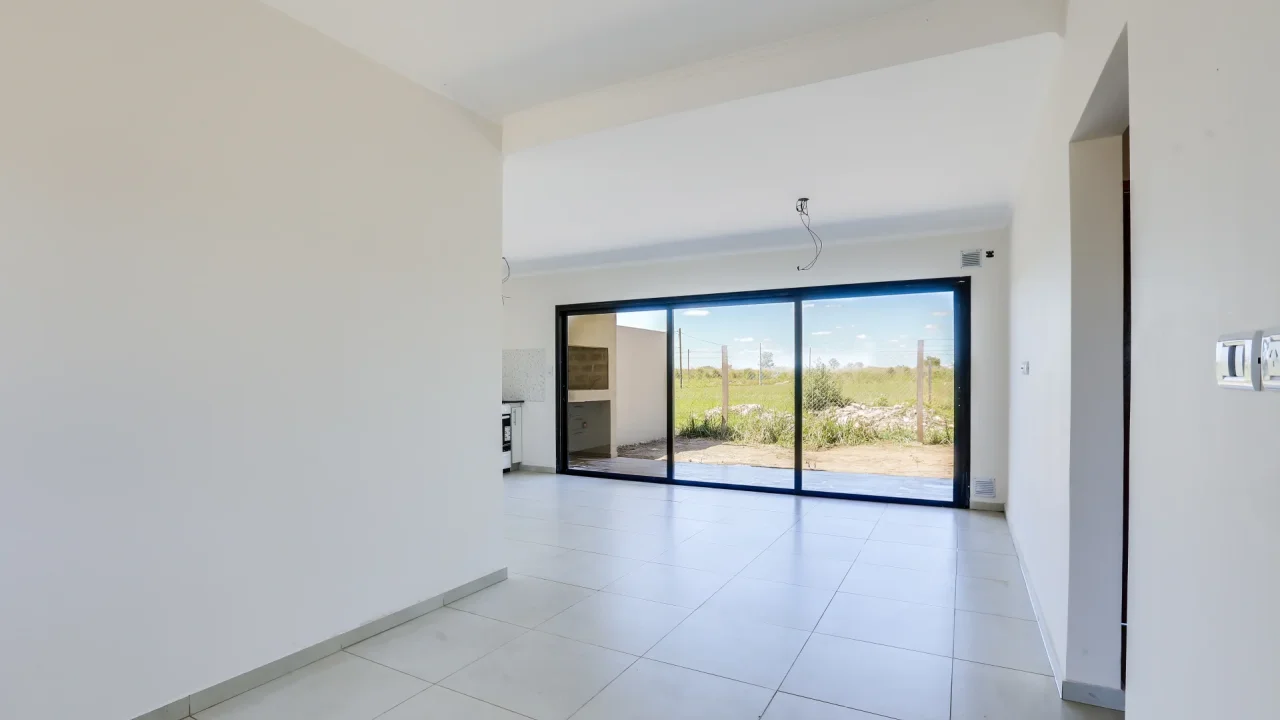 VENTA - CASA LA CUMPARSITA