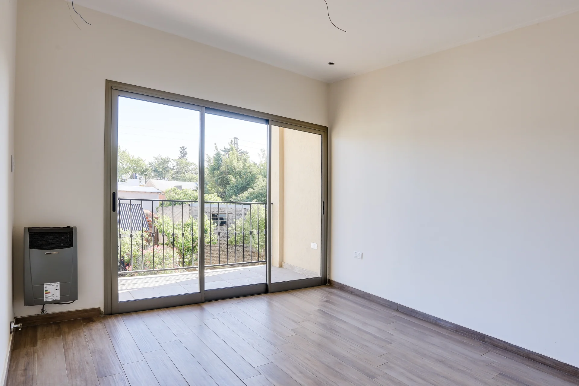 VENTA - DEPARTAMENTO TUCUMAN