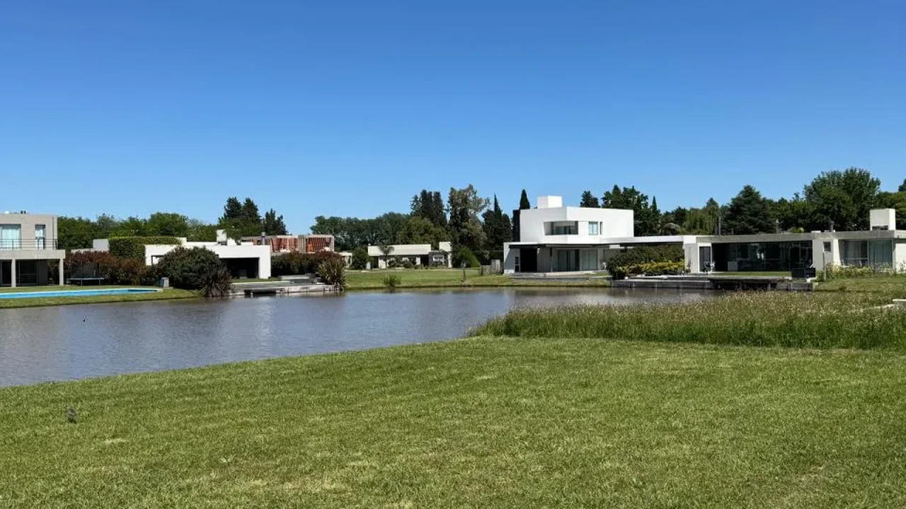 VENTA - LOTE LA CRISTINA