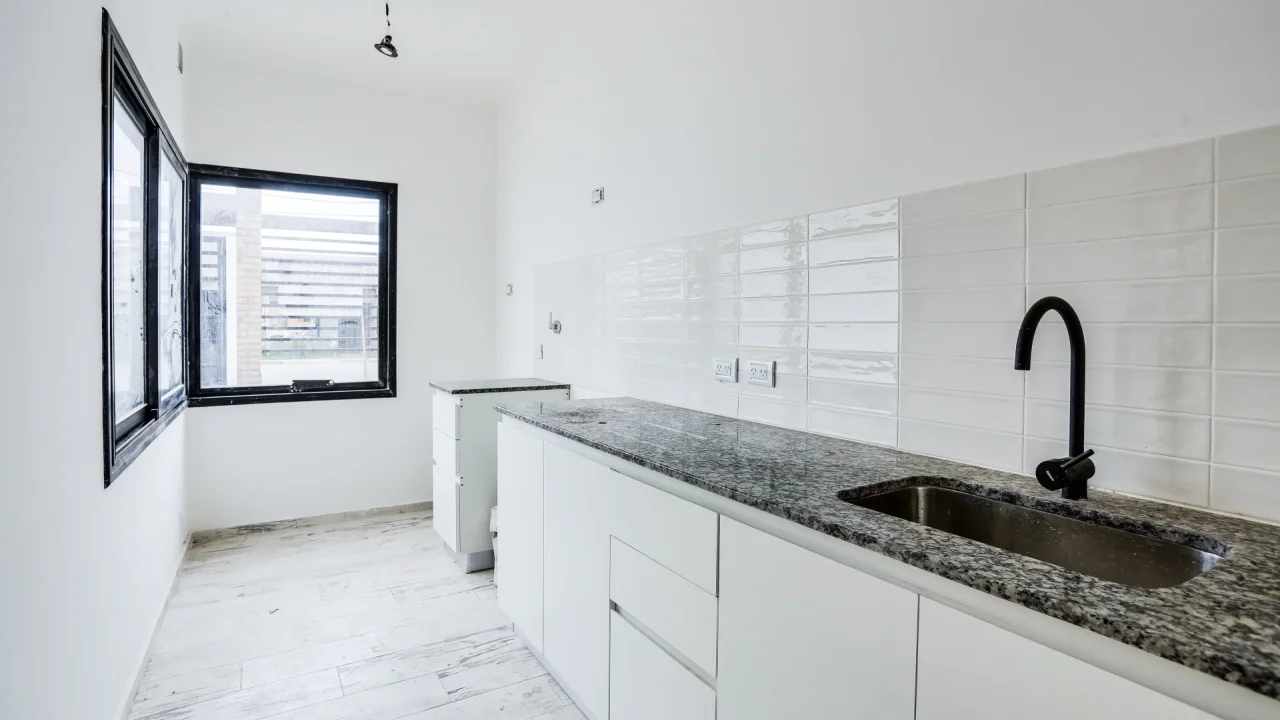 VENTA - CASA GAGLIARDI