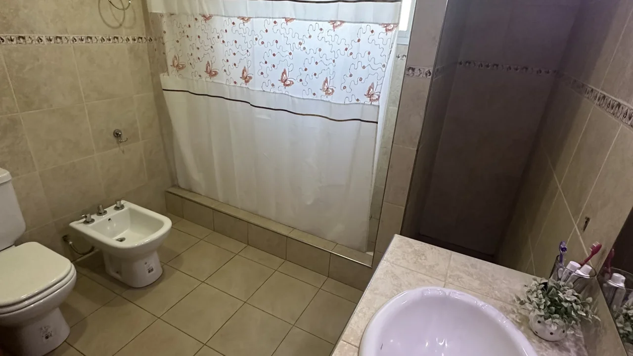 Casa Ameghino 2255