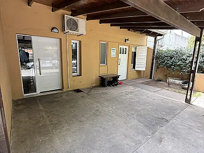 Casa Barrio Villa Cora. Calle Borges