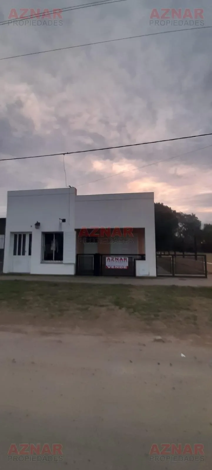 Casa en venta en Los Cedros Nº 336 e/ Jacaranda y Ombúes