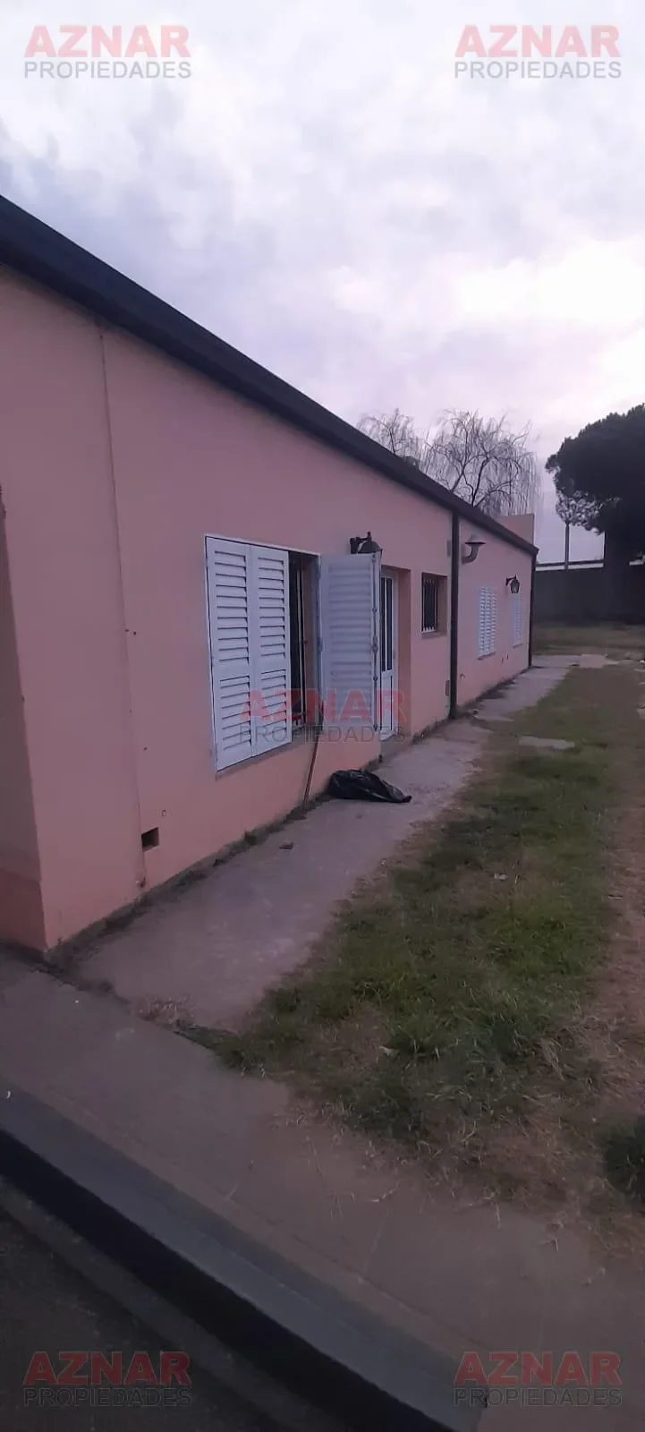 Casa en venta en Los Cedros Nº 336 e/ Jacaranda y Ombúes