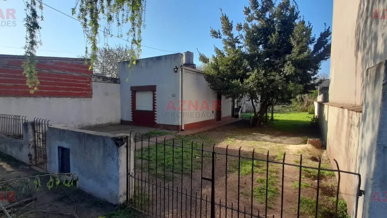 Casa en venta en Moreno Nº 2272 e/ Olavarria y Junin
