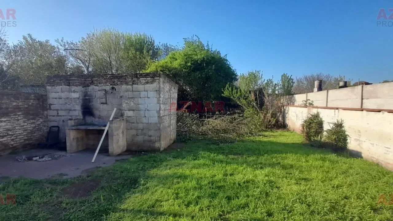 Casa en venta en Moreno Nº 2272 e/ Olavarria y Junin
