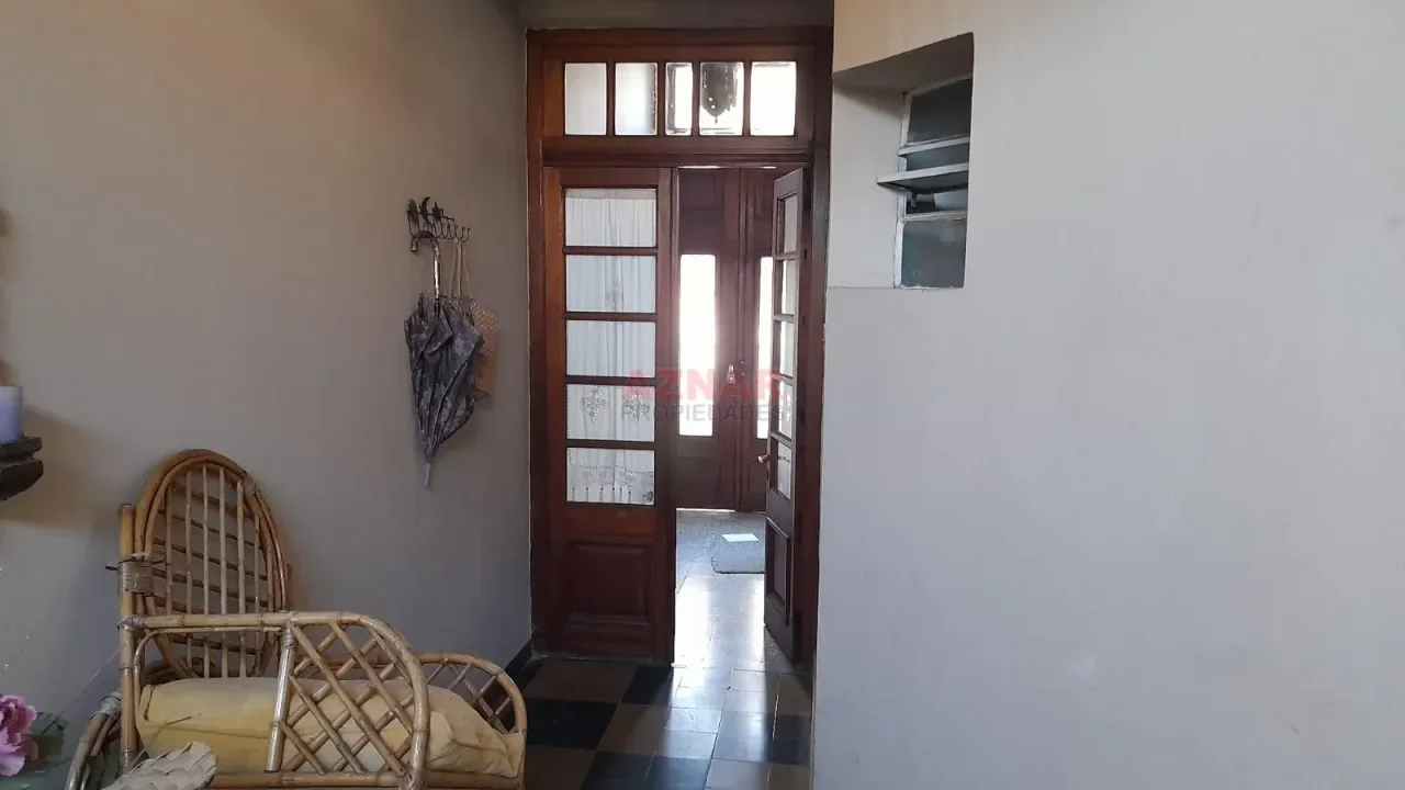 Local con vivienda en venta en Rivadavia Nº1464 e/ Brown y Lavalle
