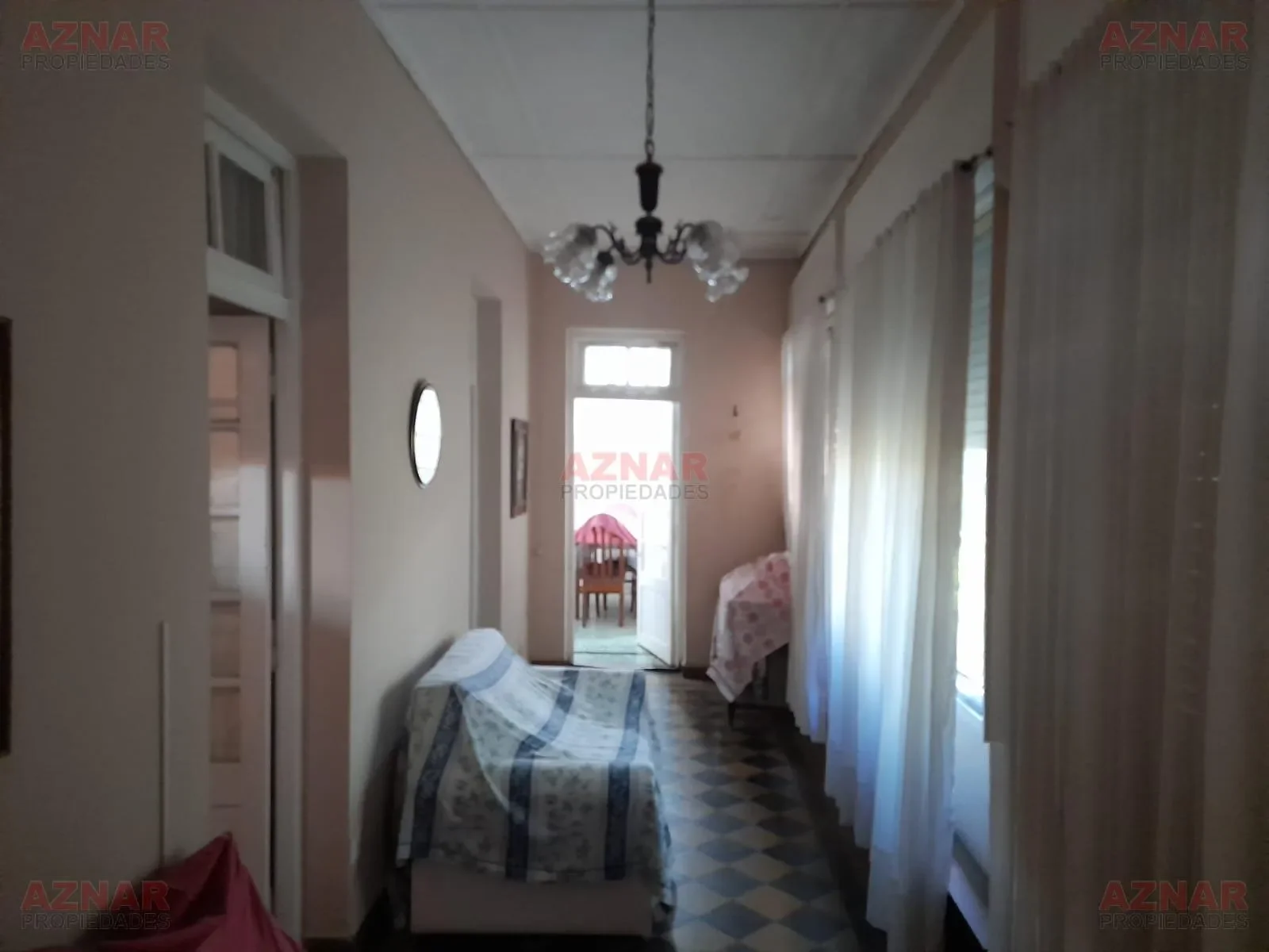 Local con vivienda en venta en Rivadavia Nº1464 e/ Brown y Lavalle