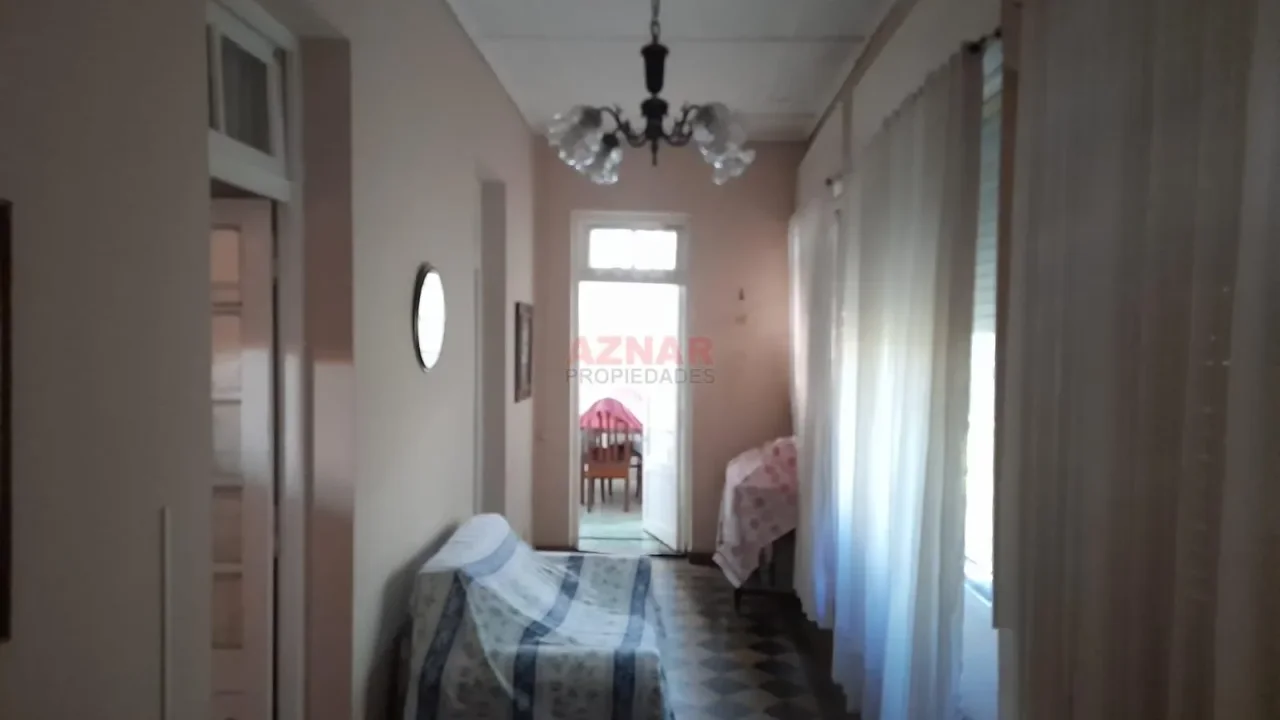 Local con vivienda en venta en Rivadavia Nº1464 e/ Brown y Lavalle