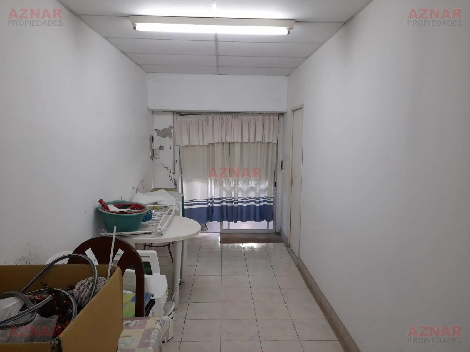 Local con vivienda en venta en Rivadavia Nº1464 e/ Brown y Lavalle