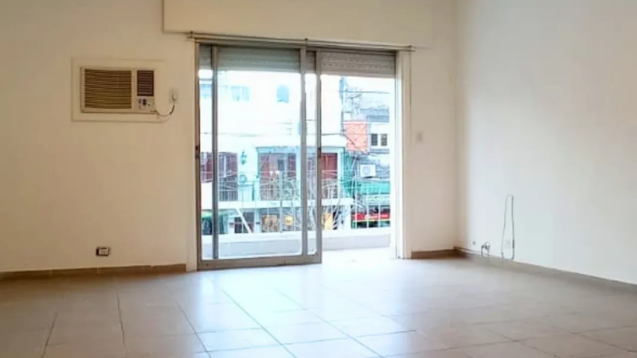 EN ALQUILER ➡️ DEPARTAMENTO EN PLANTA ALTA