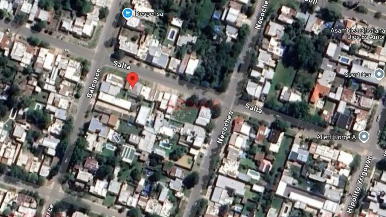 Casa en venta en Salta Nº 1929 e/ Necochea y Balcarce