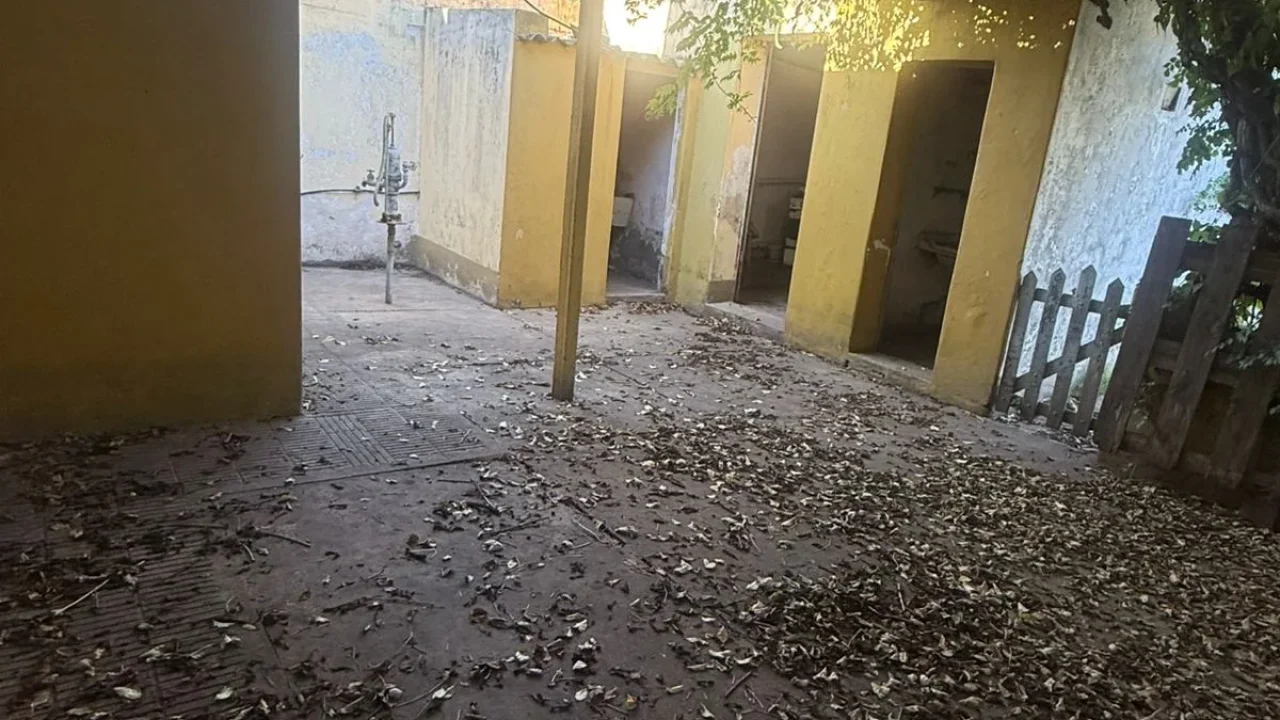 CASA EN VENTA | CALLE FILIBERTO | MECHITA