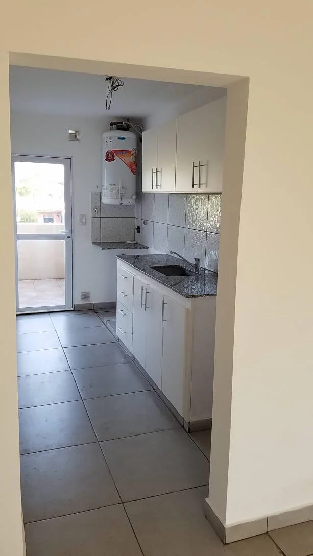 DEPTO EN VENTA | RIVADAVIA Y GIACINTI | BRAGADO