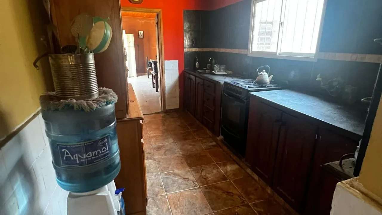 CASA EN VENTA | JAIME COLL Y PRINGLES | BRAGADO