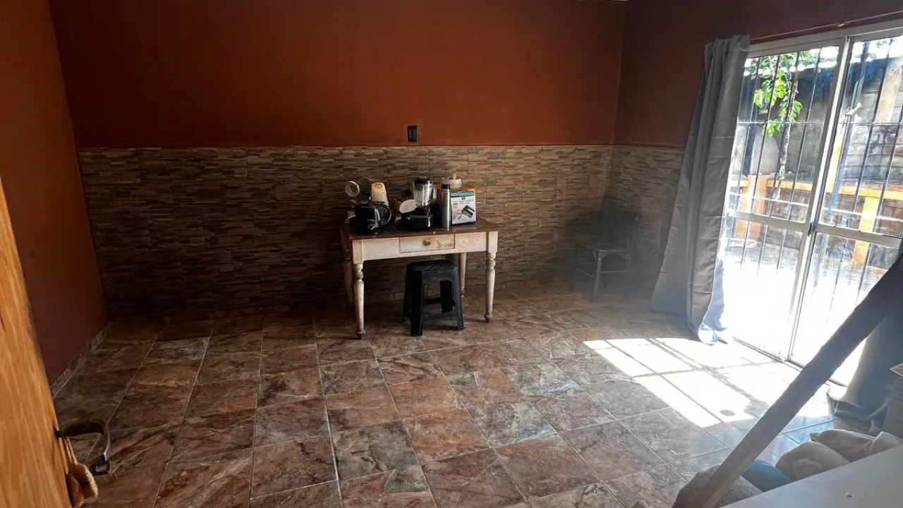 CASA EN VENTA | JAIME COLL Y PRINGLES | BRAGADO