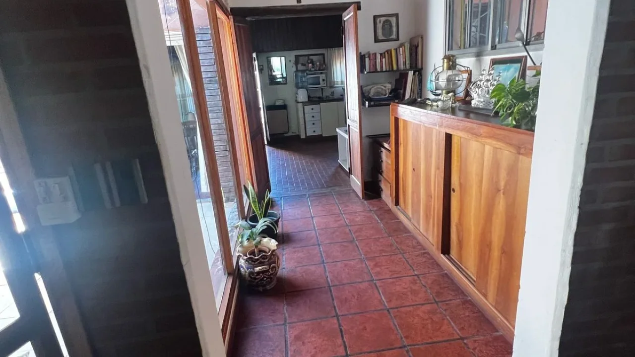 CASA EN VENTA | SANTA MARIA 300 | BRAGADO